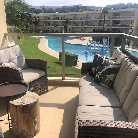 Superbe Paradis Dans Les Jardins De La Marina Албуфейра