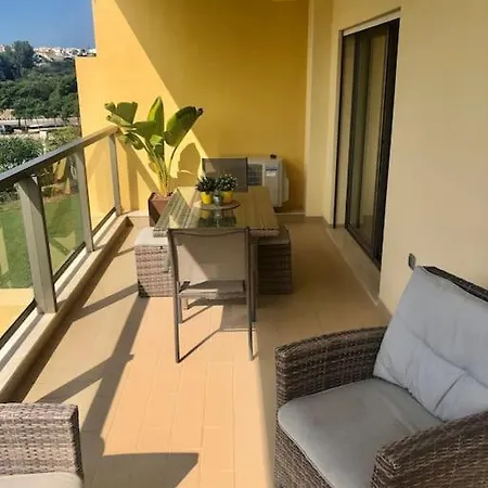 Superbe Paradis Dans Les Jardins De La Marina Albufeira