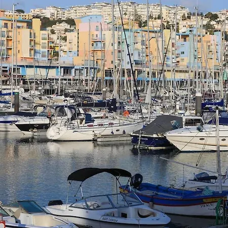 Апартаменты Superbe Paradis Dans Les Jardins De La Marina