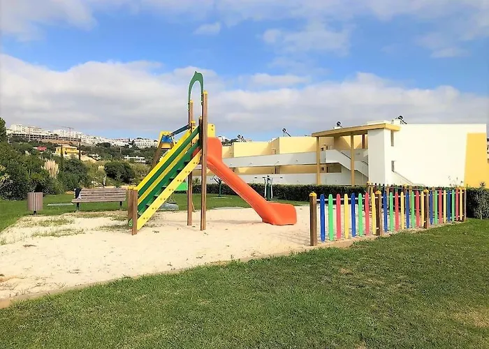 Superbe Paradis Dans Les Jardins De La Marina