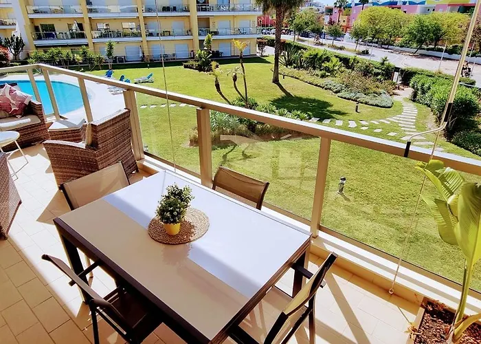 Superbe Paradis Dans Les Jardins De La Marina Apartmán *