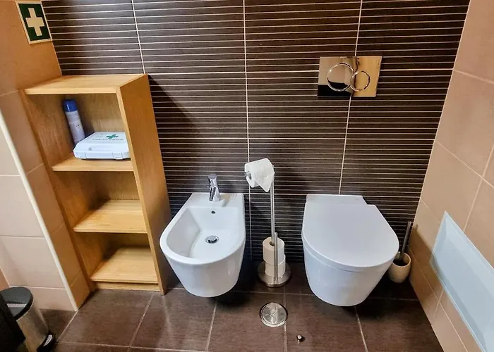 Superbe Paradis Dans Les Jardins De La Marina *